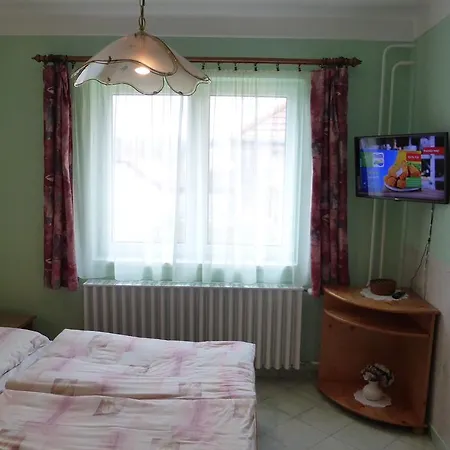 Napfeny Apartman Es Vendeghaz Egerszalok Exterior photo
