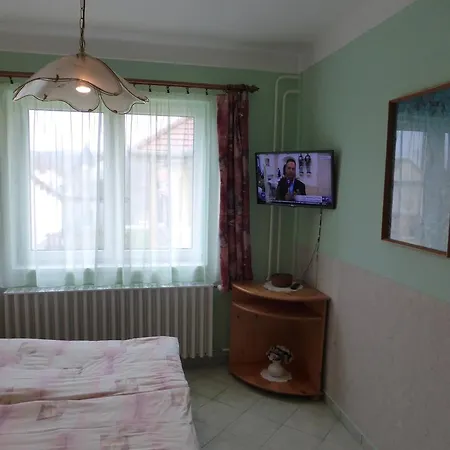 Napfeny Apartman Es Vendeghaz Egerszalok Exterior photo